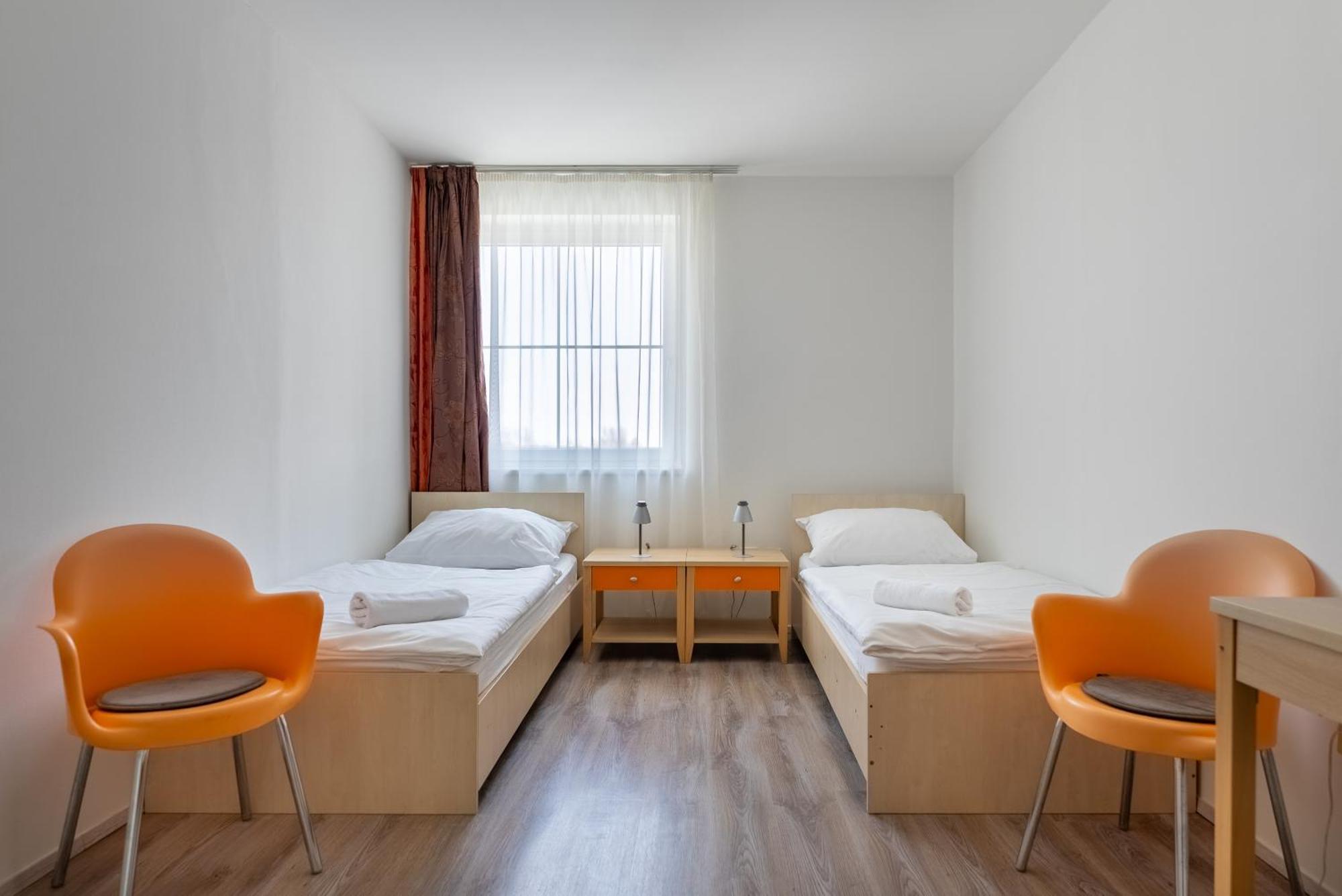 Hotel And Park Divoka Voda Bratislava Exterior photo